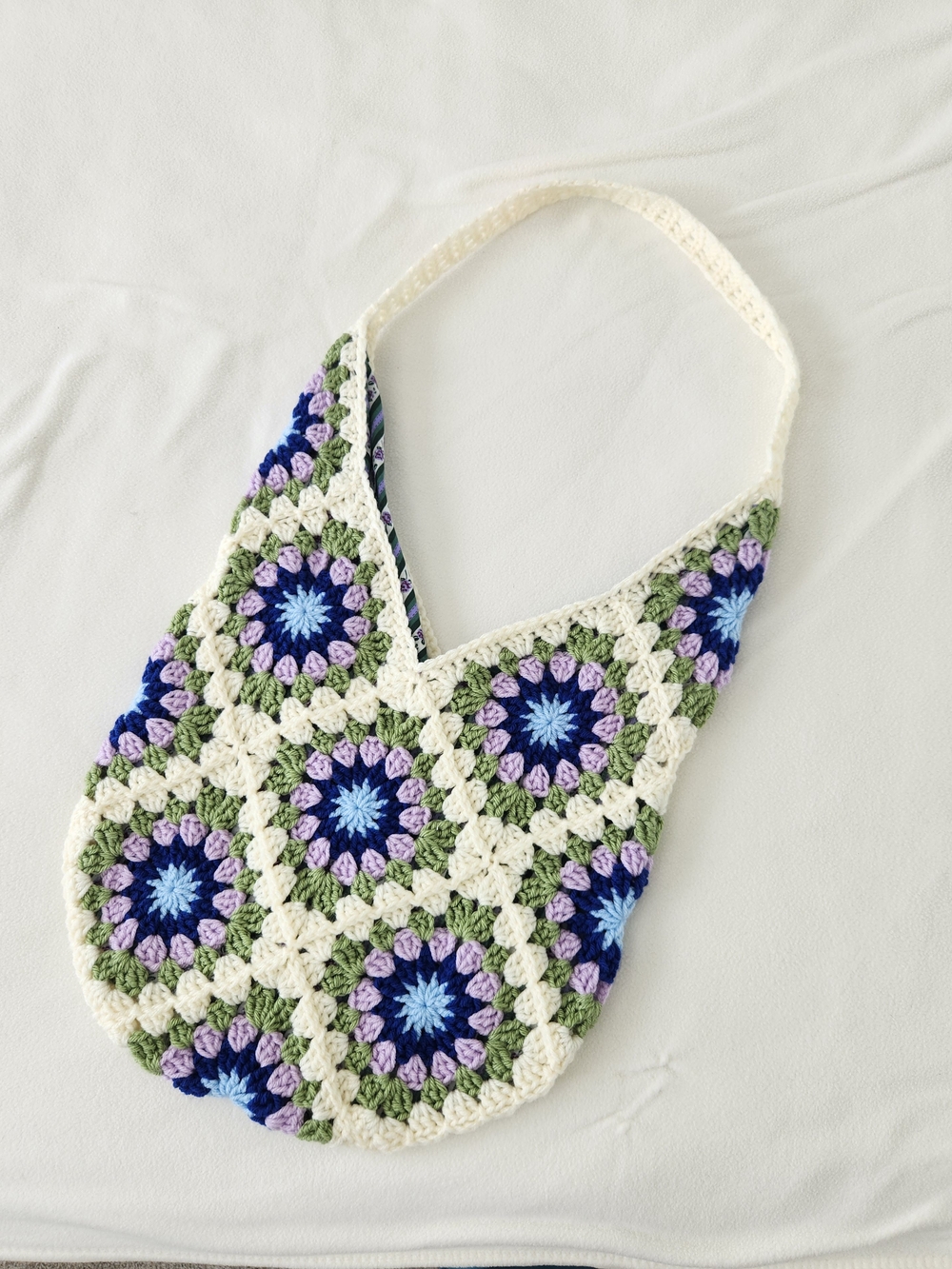 Handmade Crochet Tote Bag Fully Lined Multi Color Shoulder Bag Lightly Used